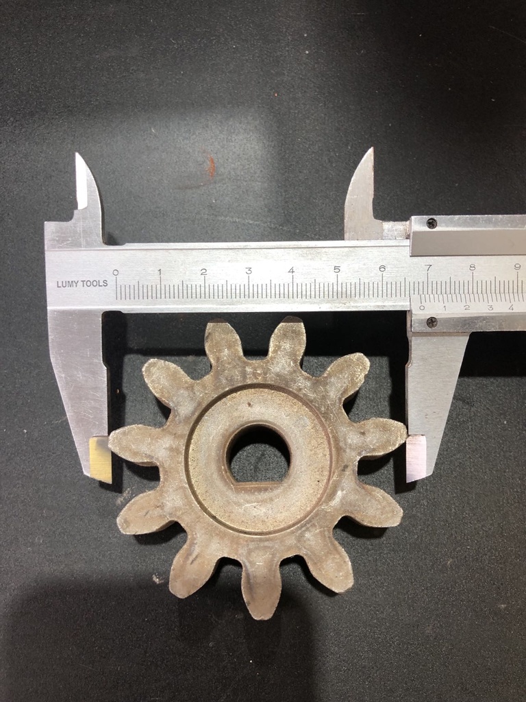 Pinion betoniera, fonta negru