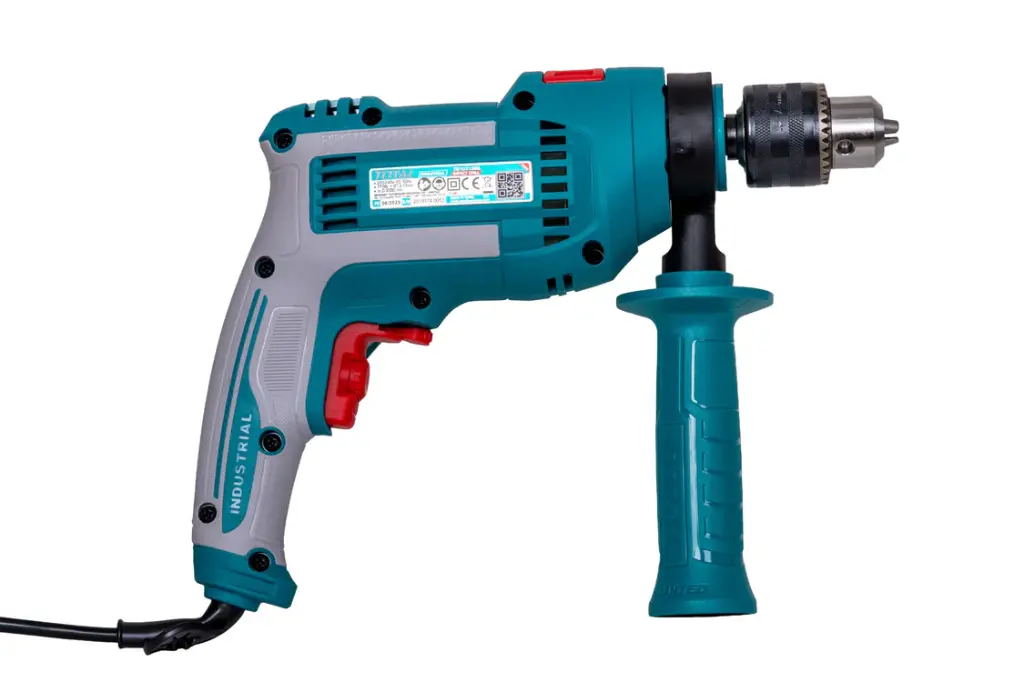 Mașină de găurit cu percuție TOTAL TG1071366, 710 W max. 3000 r/min