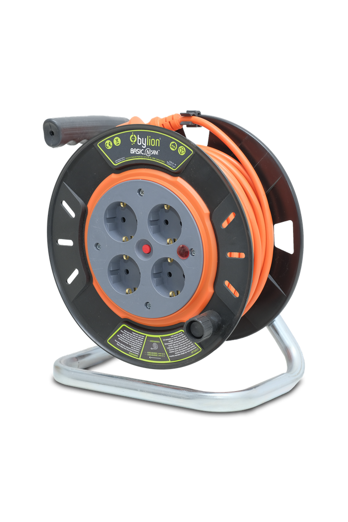 Derulator 4 prize 20 m, 3x1.5  mm IP44, Emfa