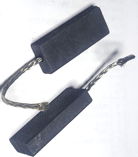 Carbuni (Perii Carbon) R19