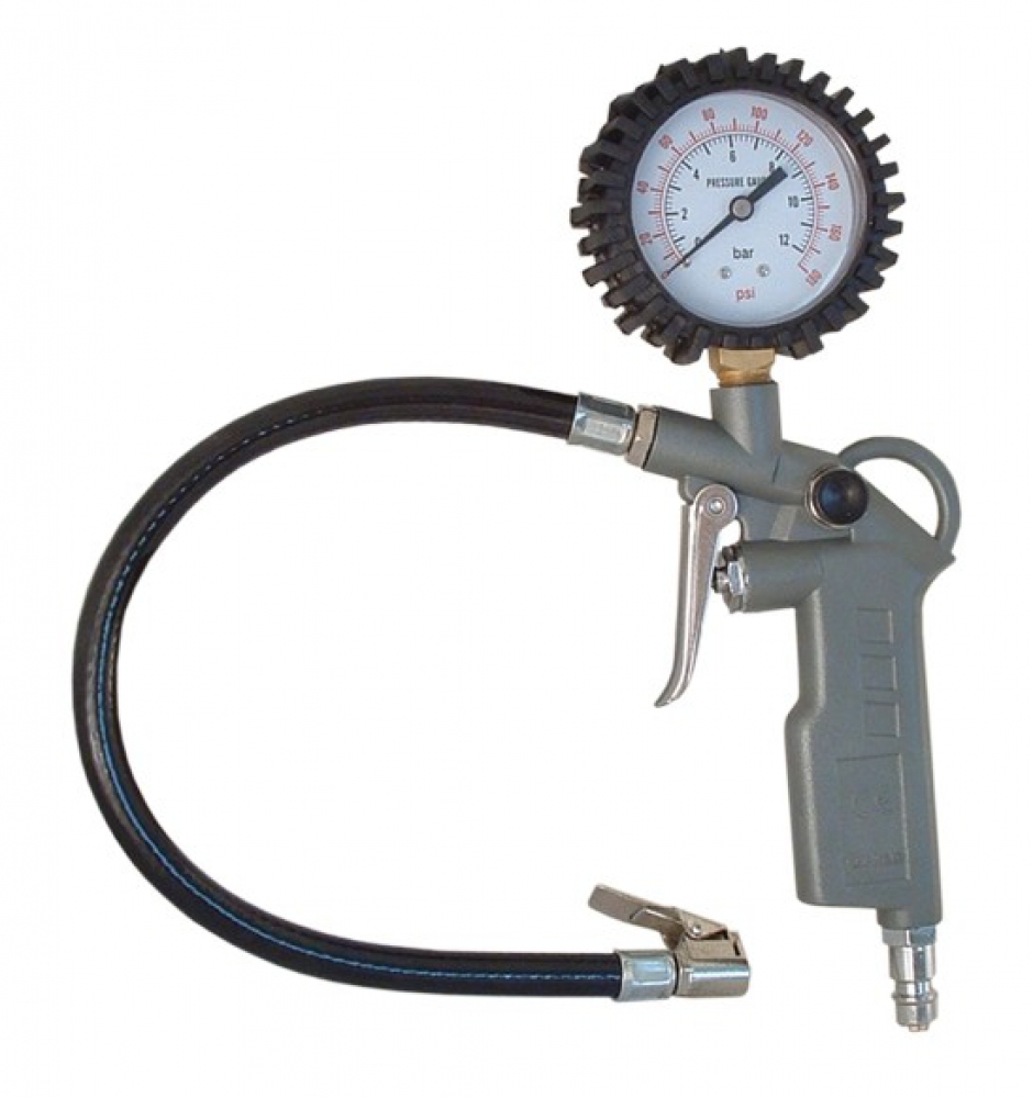Pistol cu manometru și racord
