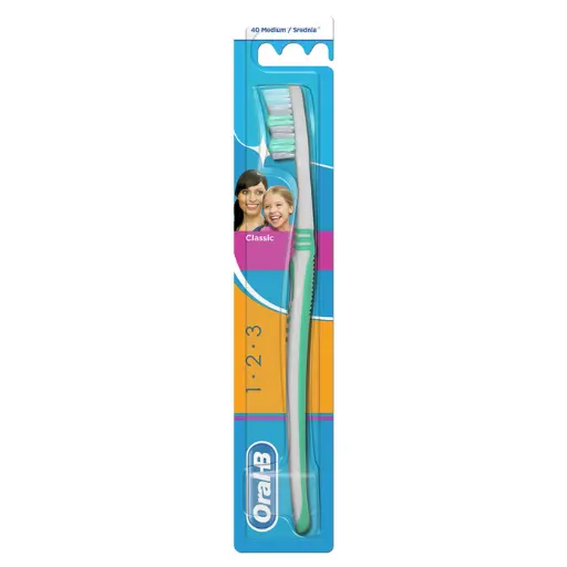 [P011006] Periuta de dinti ORAL-B Classic 3 Effect, 40 medium